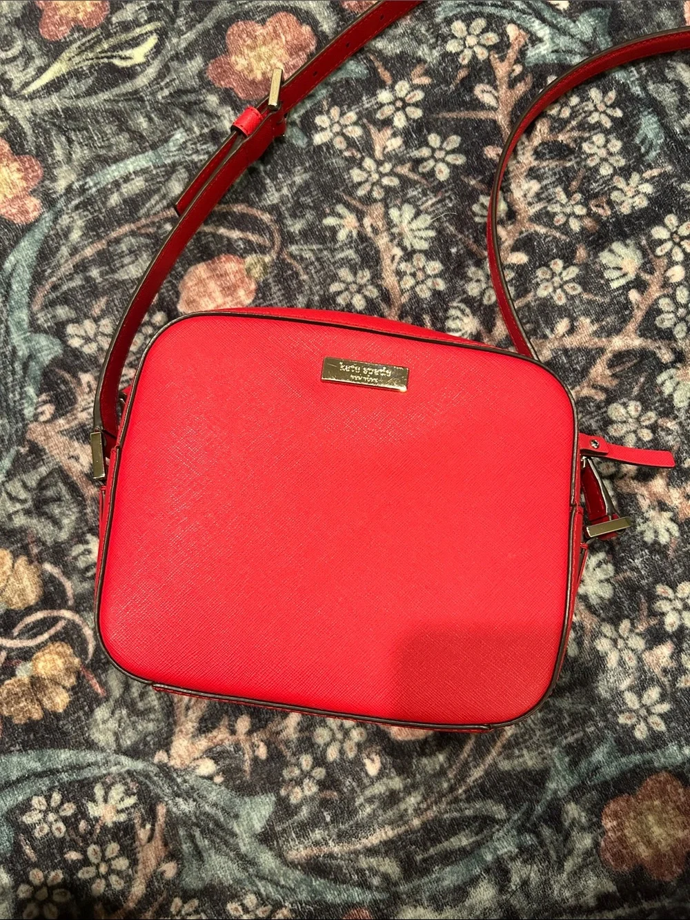 Kate Spade Red Crossbody Bag - Picture 2 of 4